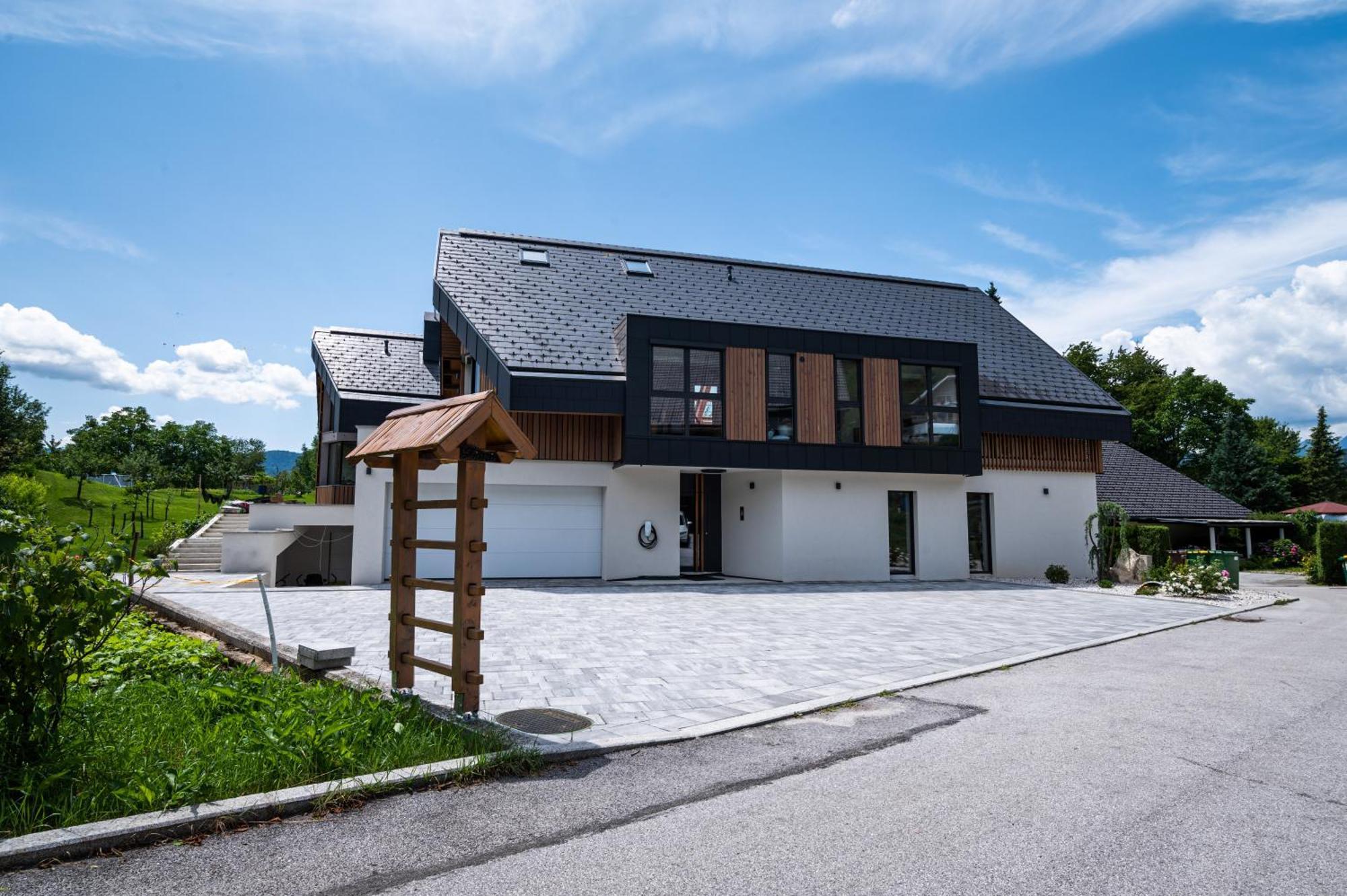Апартаменты Lucka Bled Quiet Location, Free Bikes, Big Garden, Doctor Экстерьер фото